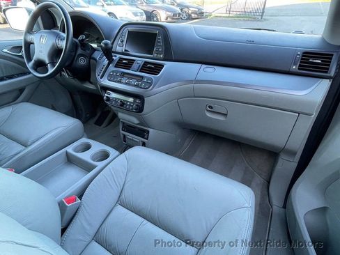 Used 2010 Honda Odyssey EX-L image 15