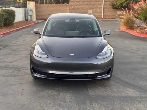 Used 2021 Tesla Model 3 Standard Range Plus RWD image 9