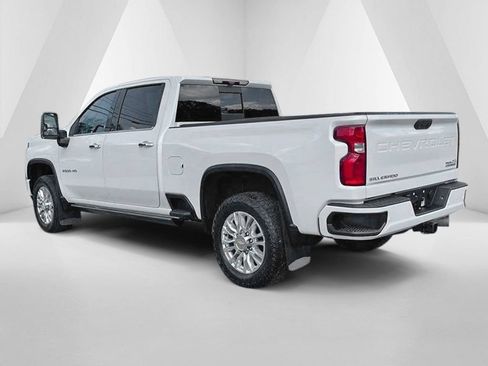 Used 2023 Chevrolet Silverado 2500 High Country w/ Z71 Off-Road Package AWD/4WD image 5