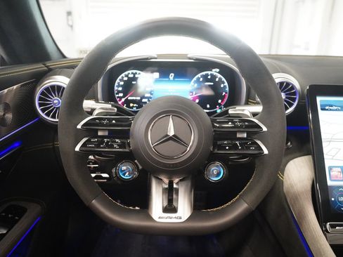 Certified 2025 Mercedes-Benz SL 63 AMG 4MATIC image 18