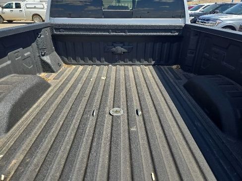 Used 2020 Chevrolet Silverado 2500 LT w/ All Star Edition AWD/4WD image 5