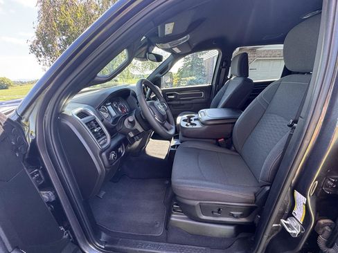 Used 2025 RAM 2500 Big Horn AWD/4WD image 12