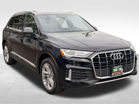 Used 2021 Audi Q7 2.0T Premium Plus w/ Premium Plus Package AWD/4WD image 3