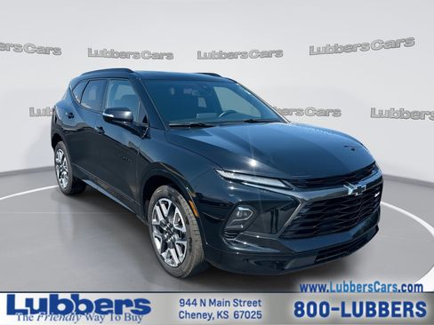 Used 2025 Chevrolet Blazer RS FWD image 1