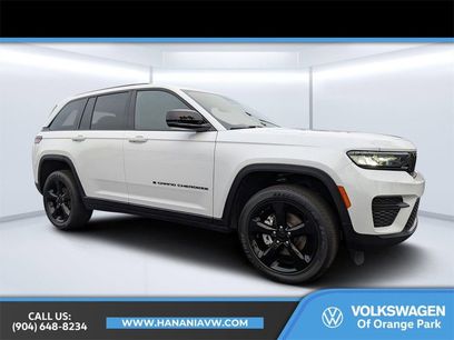 Used 2023 Jeep Grand Cherokee Altitude