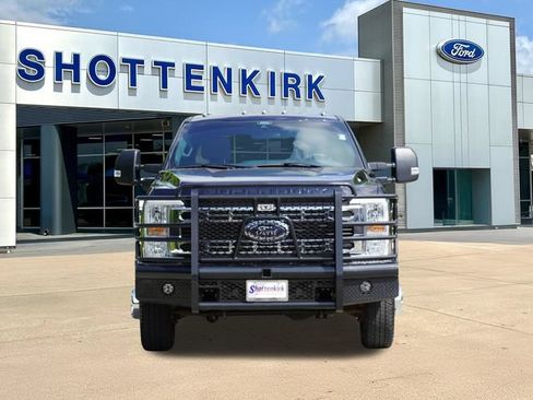 Used 2024 Ford F350 XLT w/ 360-Degree Camera Package AWD/4WD image 2