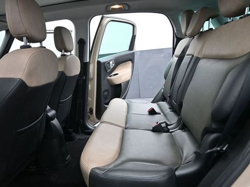 Used 2014 FIAT 500L Lounge image 15