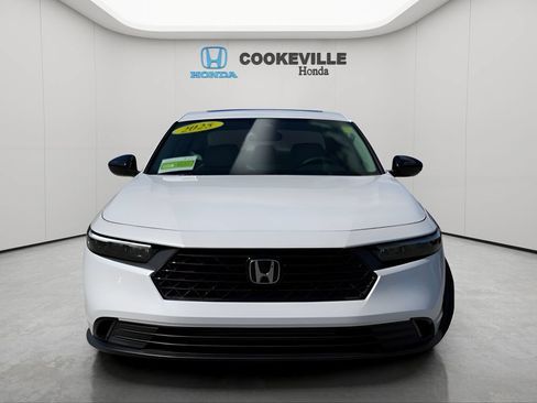Used 2025 Honda Accord SE image 3