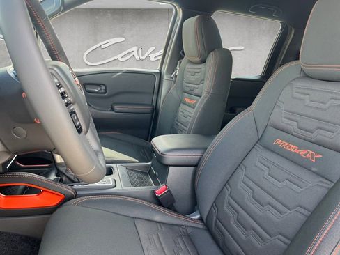 New 2026 Nissan Frontier PRO-4X w/ Pro-4x Convenience Package image 19