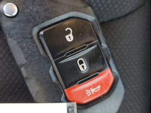 Used 2021 Jeep Wrangler Unlimited Sport image 59