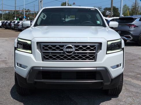 Used 2024 Nissan Frontier SL w/ Technology Package RWD image 9