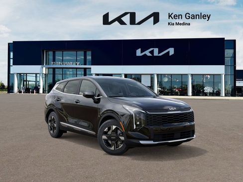 New 2026 Kia Sportage LX image 8