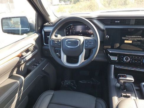 New 2026 GMC Sierra 1500 Denali w/ Denali Reserve Package AWD/4WD image 14