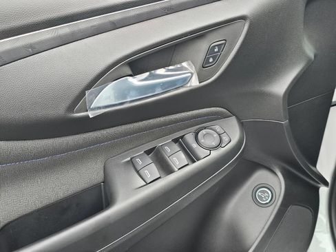 New 2026 Buick Envista Sport Touring w/ Convenience I Package FWD image 24