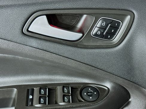 Used 2017 Ford Escape Titanium image 23