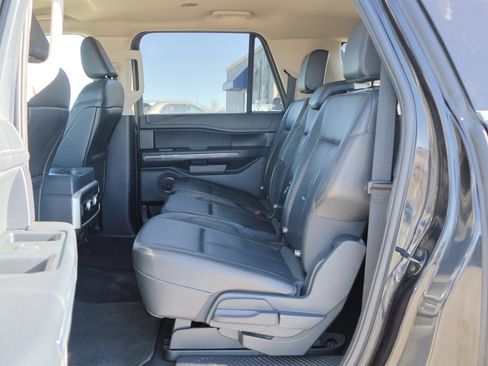 Certified 2024 Ford Expedition Max XLT image 28