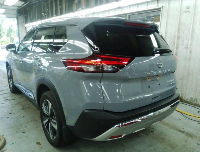 Certified 2023 Nissan Rogue Platinum w/ Platinum Premium Package AWD/4WD image 3