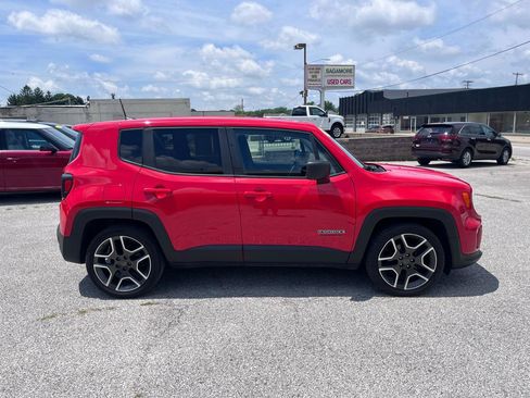 Used 2021 Jeep Renegade Sport FWD image 2