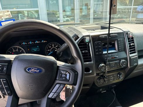 Used 2016 Ford F150 XLT RWD image 7