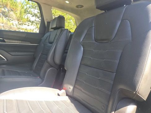 Used 2023 Kia Telluride SX Prestige AWD/4WD image 10