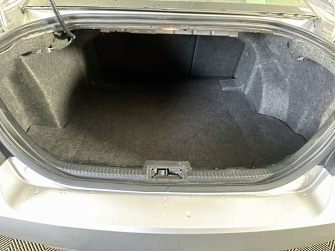 Used 2009 Ford Fusion SE FWD image 26