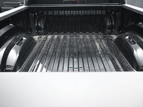 New 2026 RAM 1500 Laramie w/ Night Edition image 27