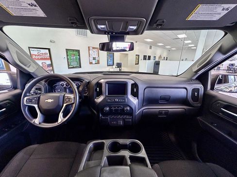 Used 2021 Chevrolet Silverado 1500 Custom w/ Safety Confidence Package RWD image 10