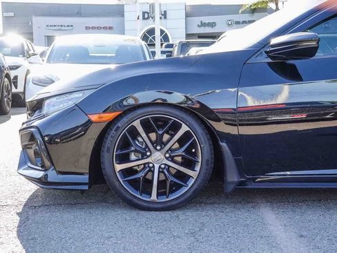 Used 2020 Honda Civic Sport Touring image 9