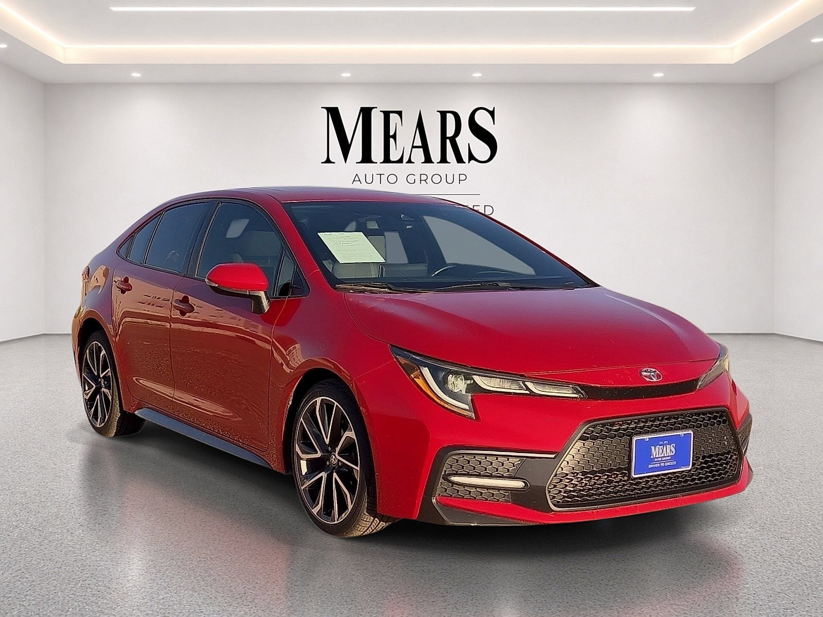 Used 2020 Toyota Corolla SE w/ SE Premium Package FWD image 7