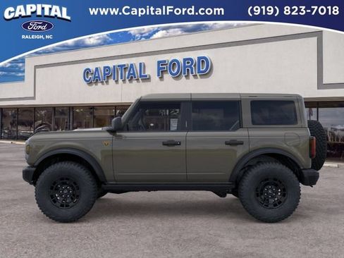 New 2026 Ford Bronco Badlands AWD/4WD image 3