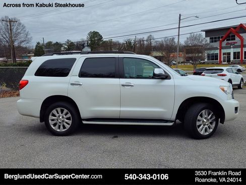 Used 2016 Toyota Sequoia Platinum image 3