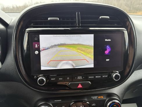 Used 2023 Kia Soul S image 54