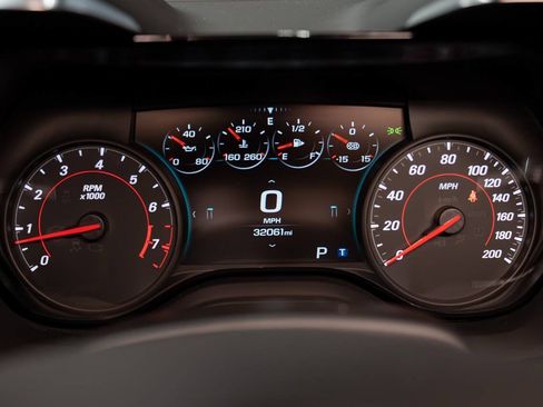 Used 2018 Chevrolet Camaro ZL1 RWD image 43