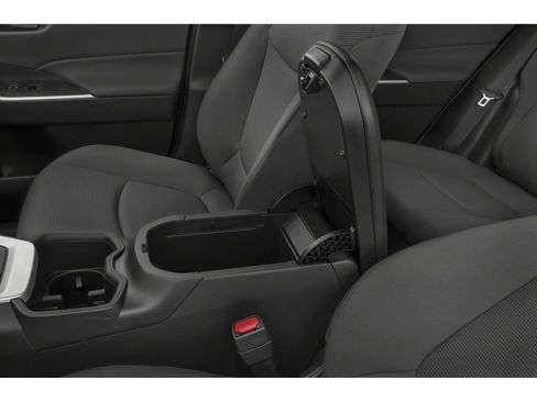 Used 2025 Toyota RAV4 LE AWD/4WD image 9