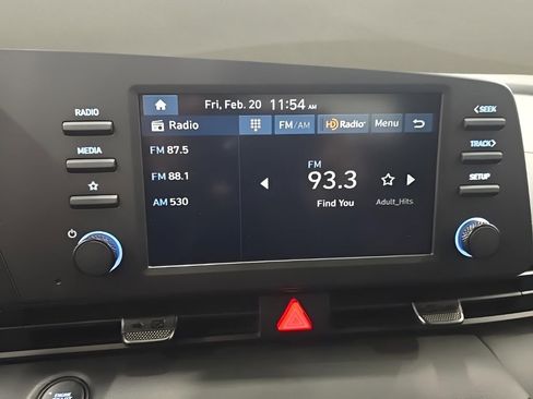 New 2026 Hyundai Elantra Sport image 24