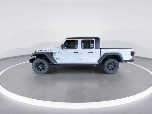 Used 2023 Jeep Gladiator Mojave w/ Cold Weather Group AWD/4WD image 5
