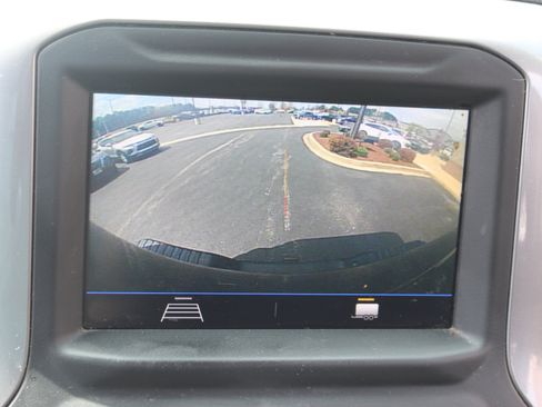 Used 2020 Chevrolet Silverado 2500 Custom w/ Custom Value Package image 20