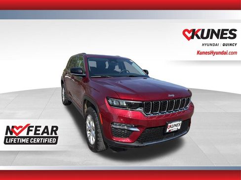Used 2023 Jeep Grand Cherokee Limited AWD/4WD image 1