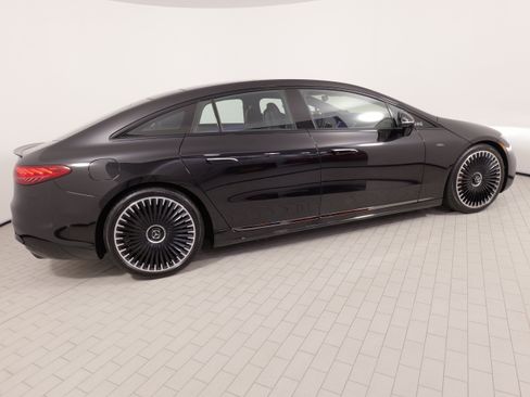 Used 2023 Mercedes-Benz EQS AMG 4MATIC image 9