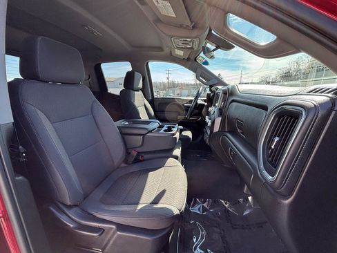 Used 2019 GMC Sierra 1500 SLE w/ SLE Value Package image 18