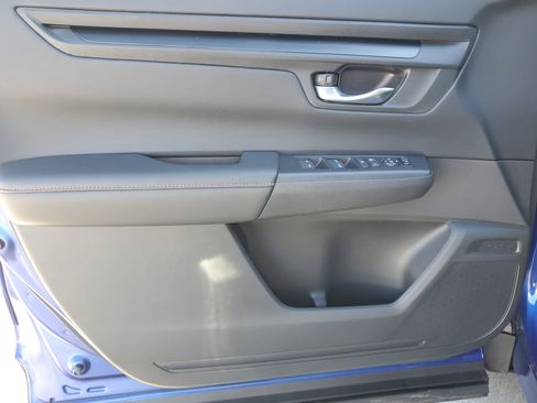 Used 2023 Honda CR-V Sport image 25