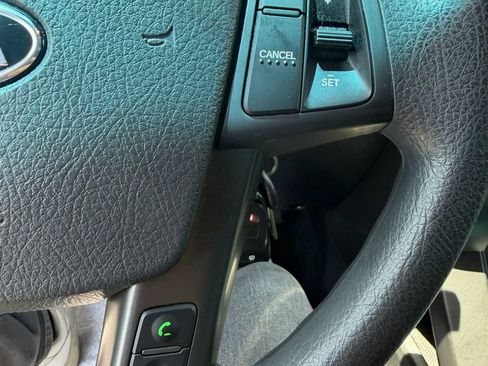 Used 2013 Kia Sorento LX w/ Convenience Pkg FWD image 13