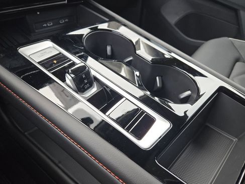 New 2026 Volkswagen Atlas Peak Edition image 17