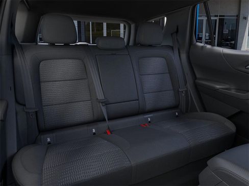 New 2026 Chevrolet Equinox LT image 17