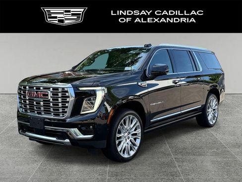 Used 2025 GMC Yukon XL Denali w/ Denali Reserve Package AWD/4WD image 1
