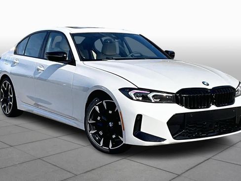 New 2026 BMW 330i 330i w/ M Sport Package image 2