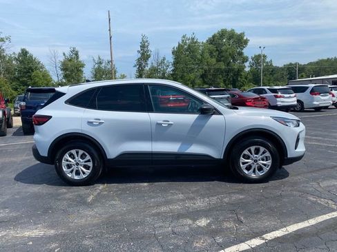 New 2025 Ford Escape Active w/ Cold Weather Package image 8