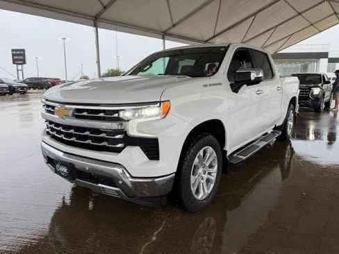 Used 2024 Chevrolet Silverado 1500 LTZ w/ LTZ Premium Package AWD/4WD image 10