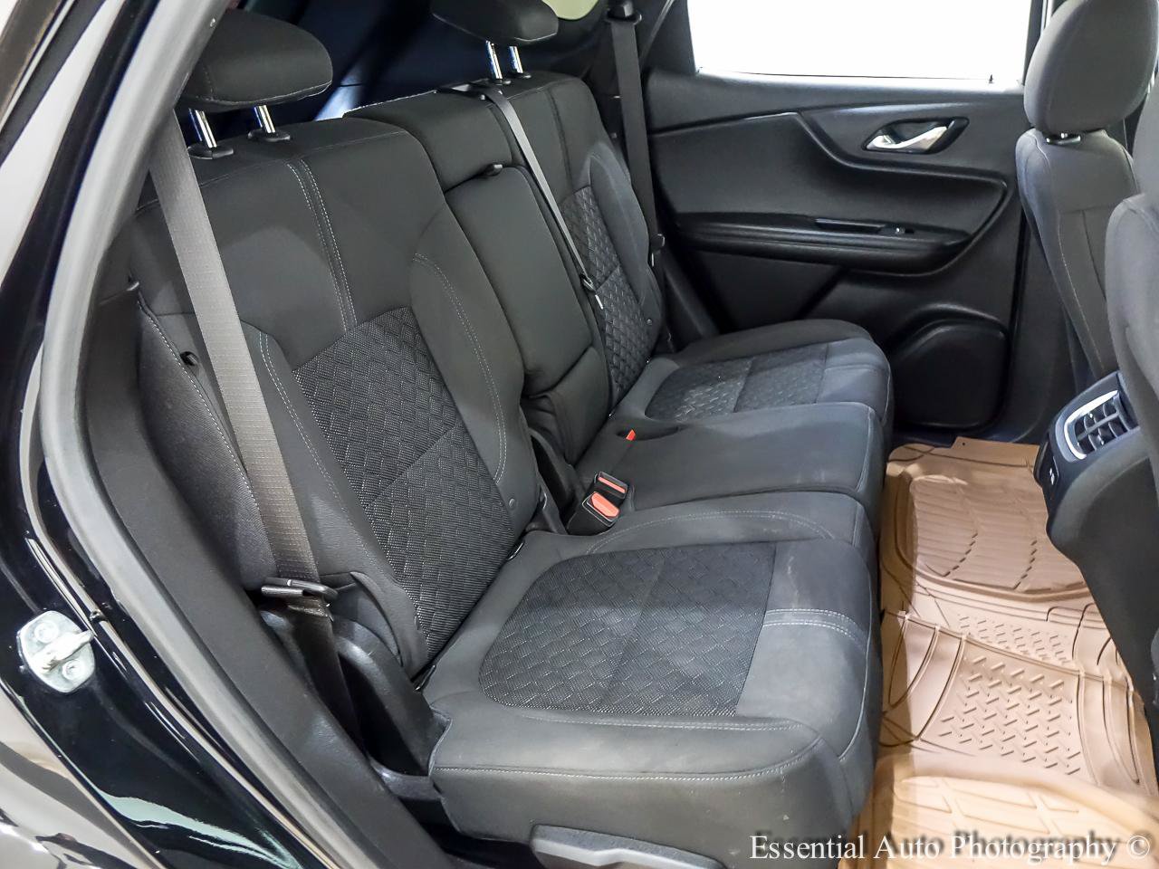 Used 2021 Chevrolet Blazer LT FWD image 27