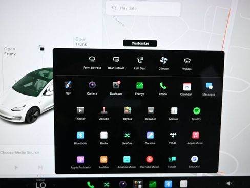 Used 2020 Tesla Model 3 Standard Range Plus RWD image 10